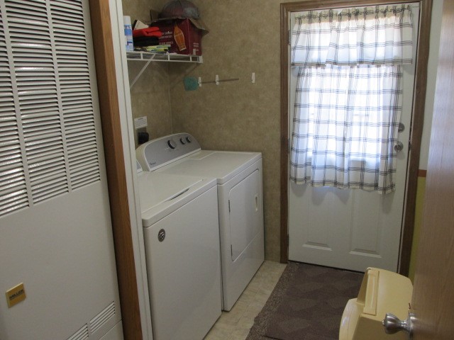 185 Spring Run Manchester, NY 14432 - Photo 9 of 15 Gallery Image 9