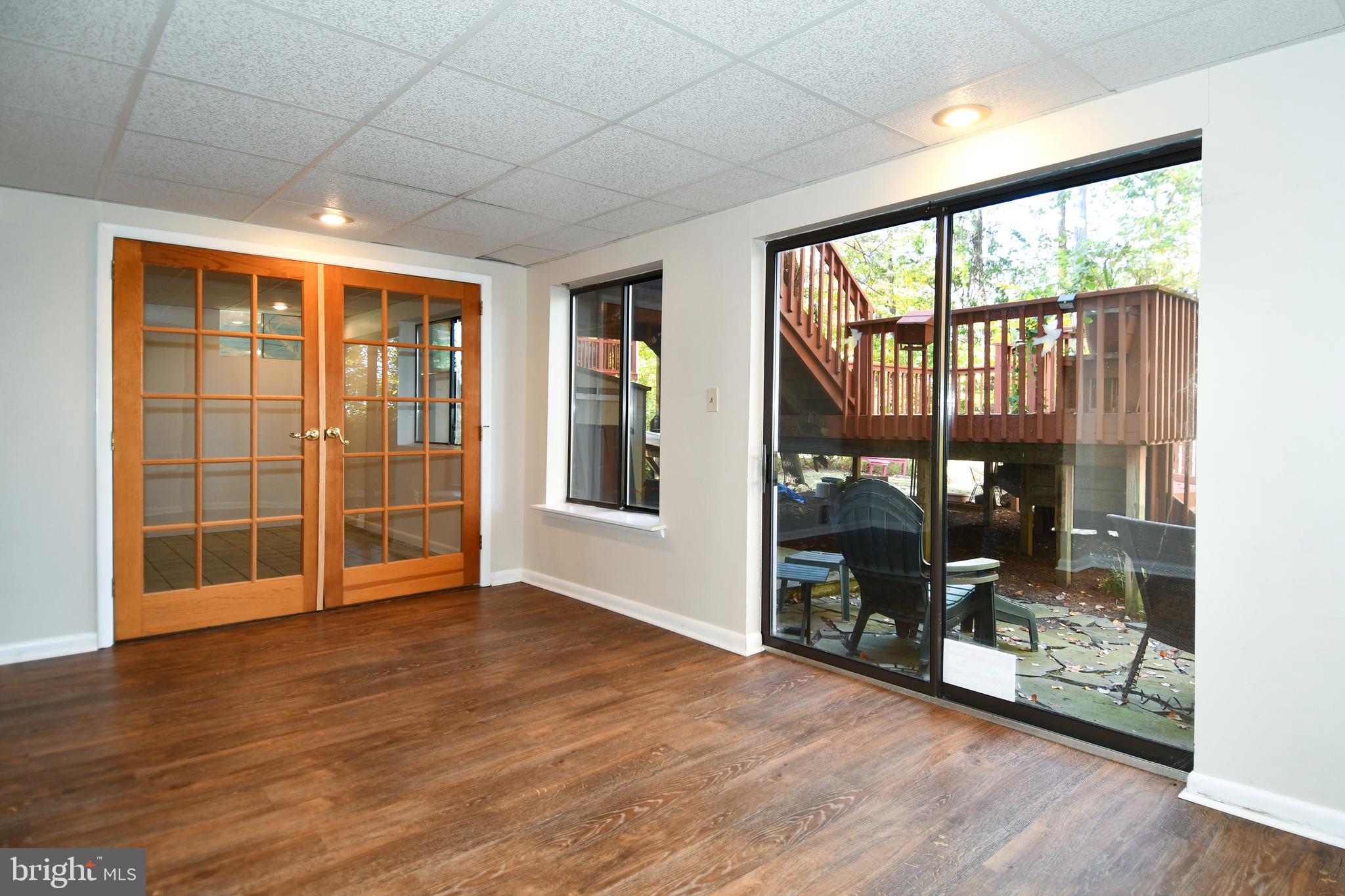 39 Windwhisper Lane Annapolis, MD 21403 - Photo 29 of 64 a view of empty room with wooden floor