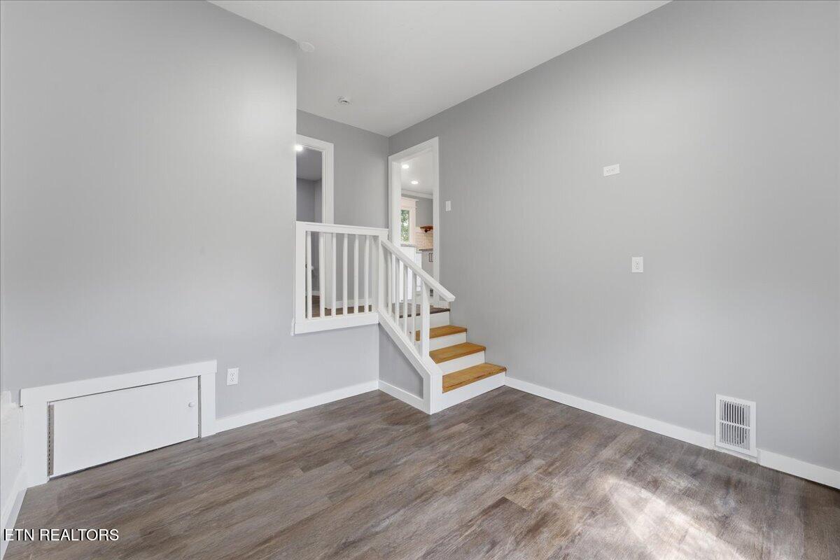 7920 Powell Heights Road Powell, TN 37849 - Photo 6 of 18 den