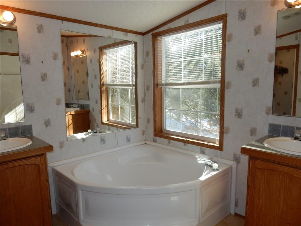 90 Sunset Ridge Waldoboro, ME 04572 - Photo 12 of 24 Photo