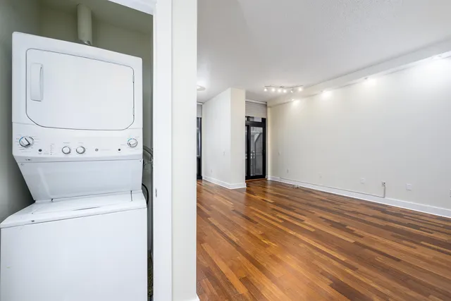 $749,000 | 159 2nd Street, Unit 601, Jersey City, NJ 07302