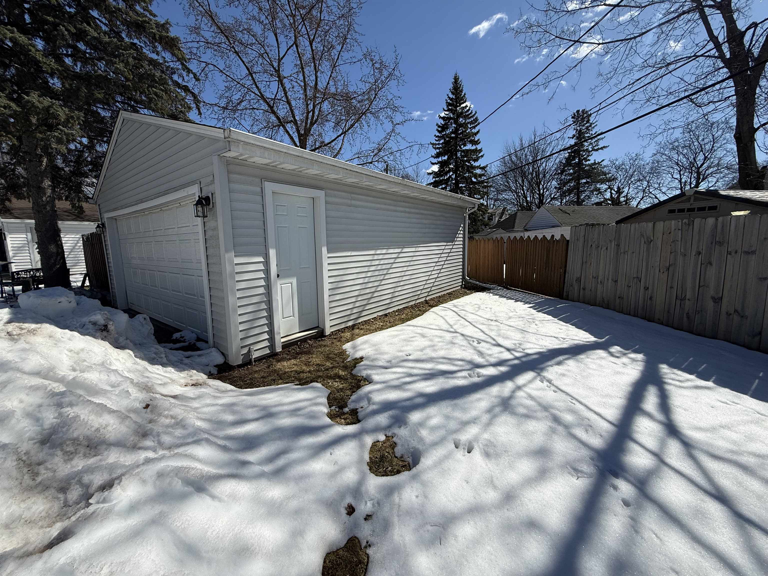 1631 West Spring Street Appleton, WI 54914 - Photo 15 of 17