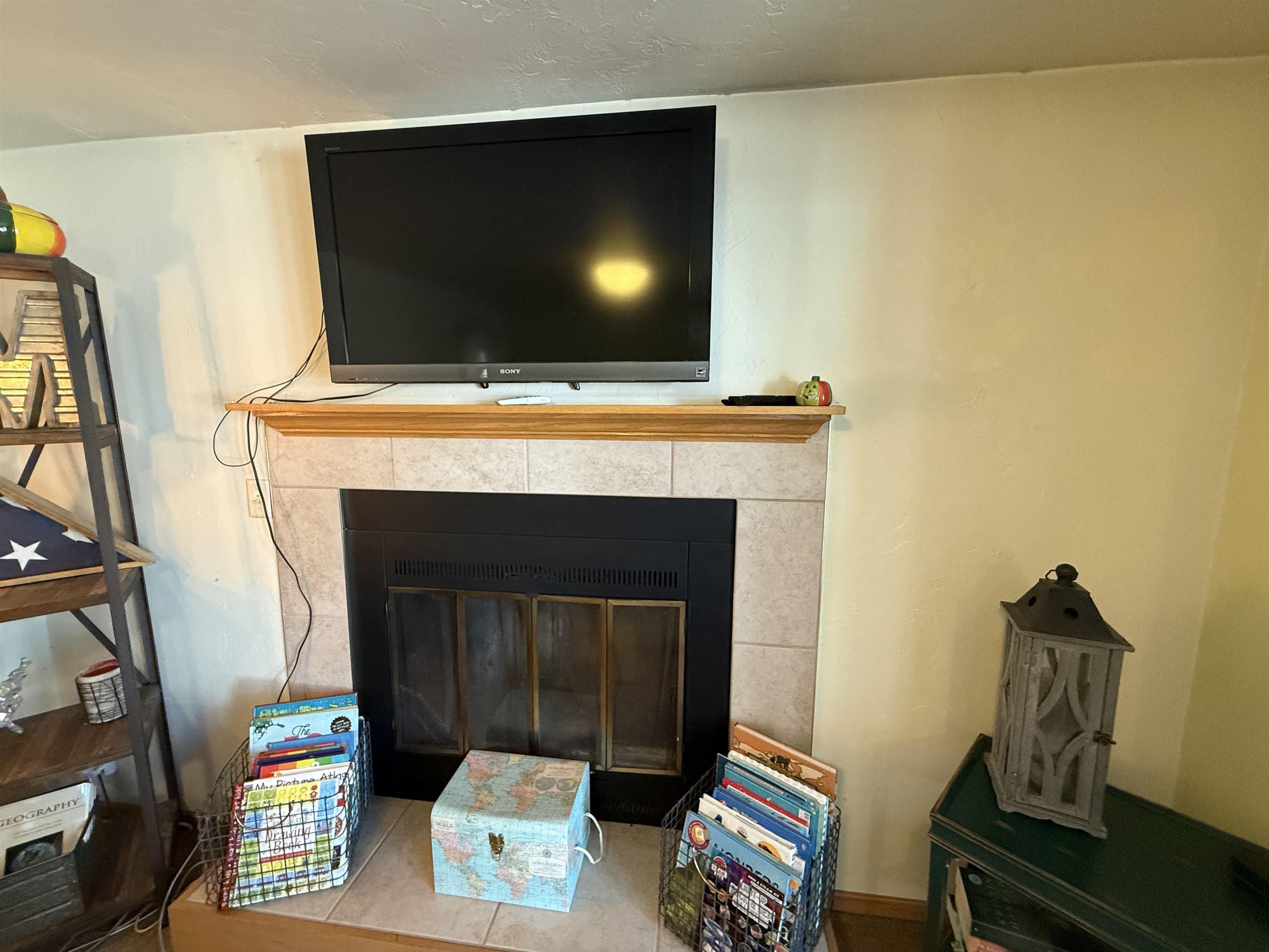 1631 West Spring Street Appleton, WI 54914 - Photo 4 of 17