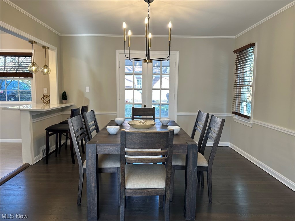 2567 Dysart Road Cleveland, OH 44118 - Photo 9 of 23 Gallery Image 9