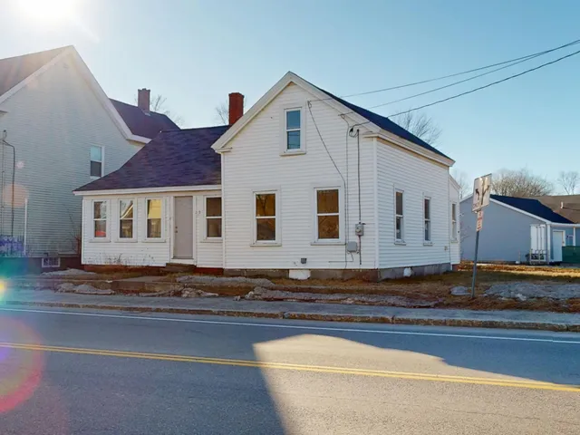 $235,000 | 219 Lisbon Street, Lisbon, ME 04250