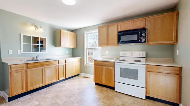 $235,000 | 219 Lisbon Street, Lisbon, ME 04250