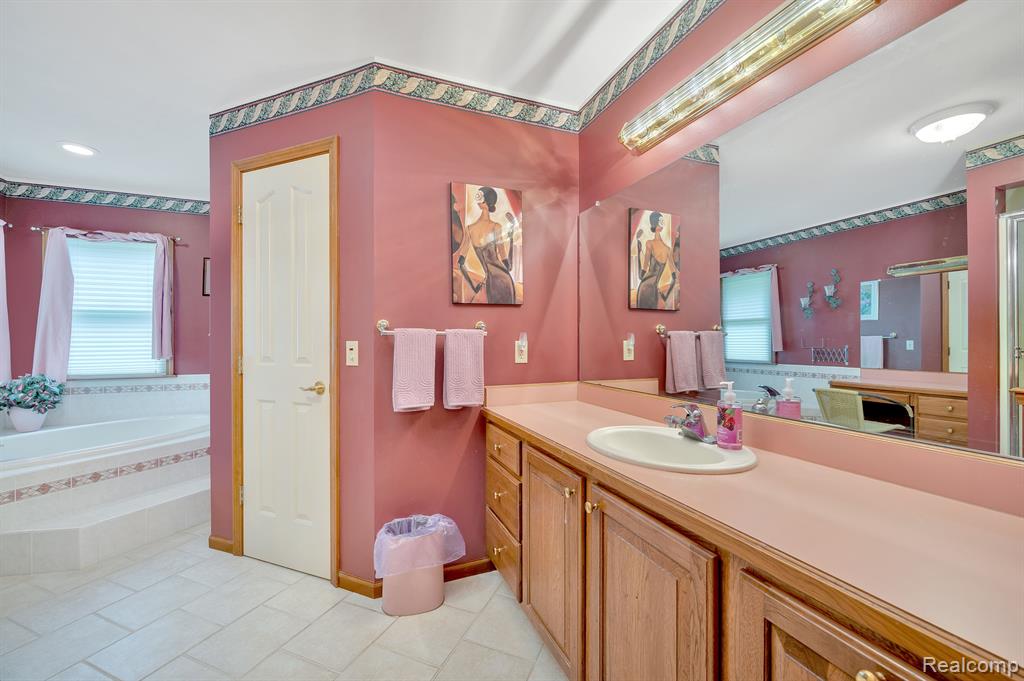 1426 Rillview Court Metamora, MI 48455 - Photo 28 of 33 Gallery Image 28