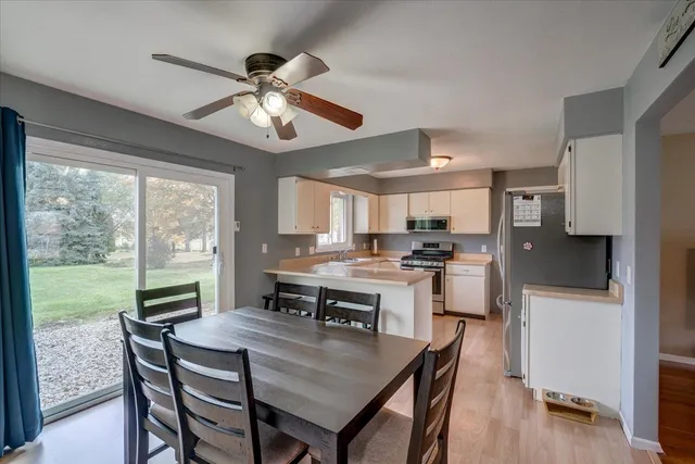 $330,000 | 90 East Countryside Drive, Evansville, WI 53536