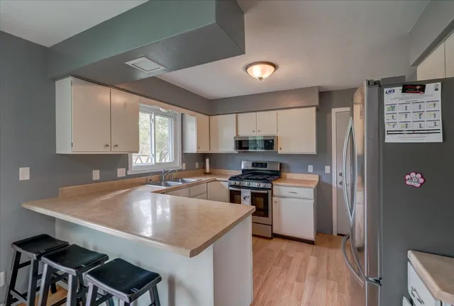 $330,000 | 90 East Countryside Drive, Evansville, WI 53536