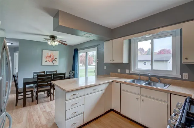 $330,000 | 90 East Countryside Drive, Evansville, WI 53536