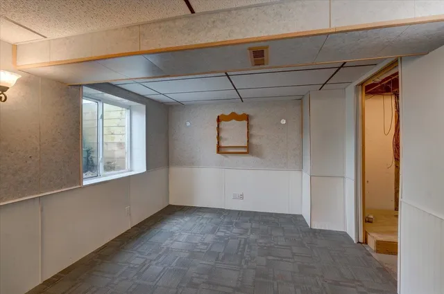 $330,000 | 90 East Countryside Drive, Evansville, WI 53536