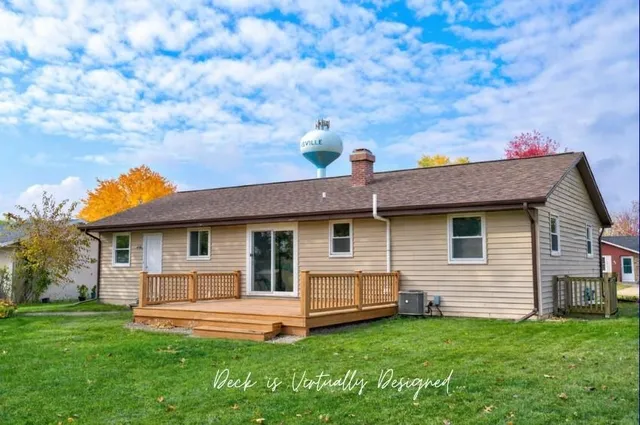 $330,000 | 90 East Countryside Drive, Evansville, WI 53536