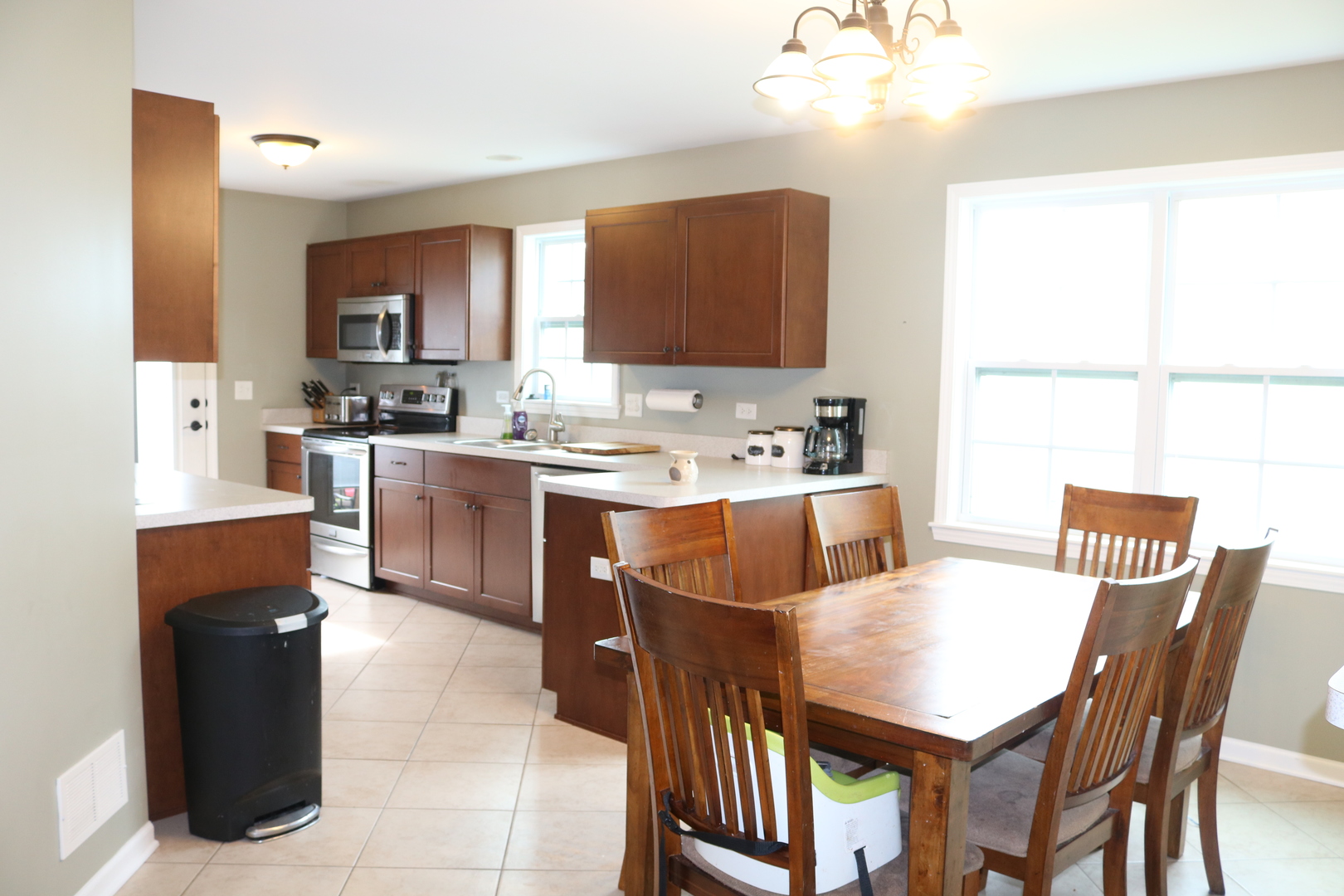 330 South Will Road, Unit 330 Diamond, IL 60416 - Photo 5 of 23