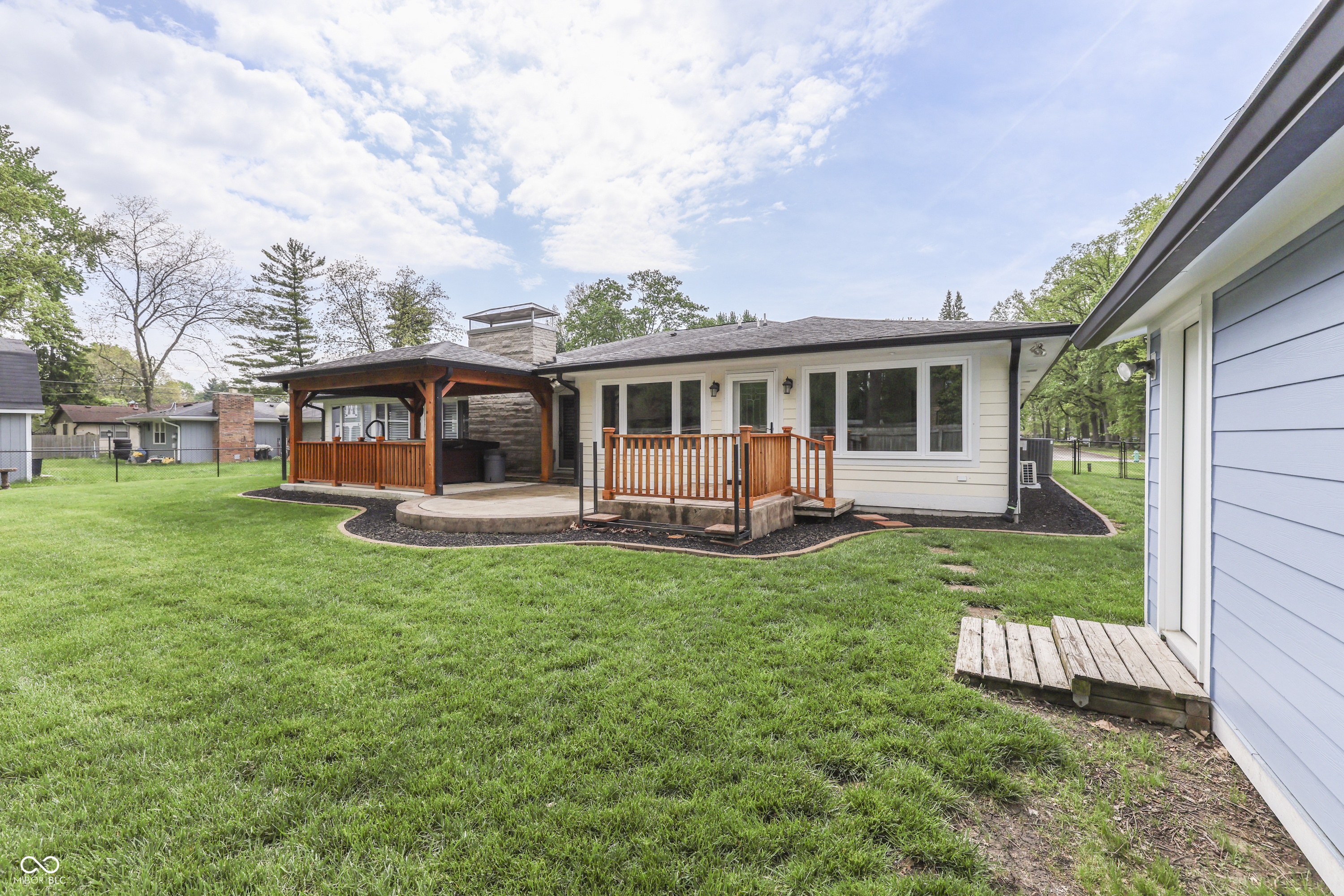 438 Griffin Road Indianapolis, IN 46227 - Photo 26 of 33
