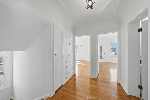 $1,450,000 | 143 Claremont Avenue, Long Beach, CA 90803