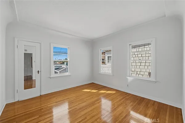 $1,450,000 | 143 Claremont Avenue, Long Beach, CA 90803