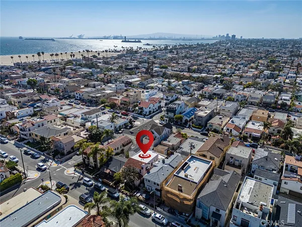 $1,450,000 | 143 Claremont Avenue, Long Beach, CA 90803