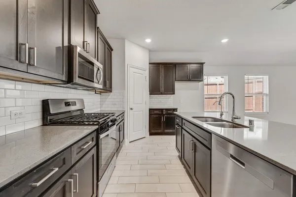 $2,250 | 512 Tartane Drive, Anna, TX 75409