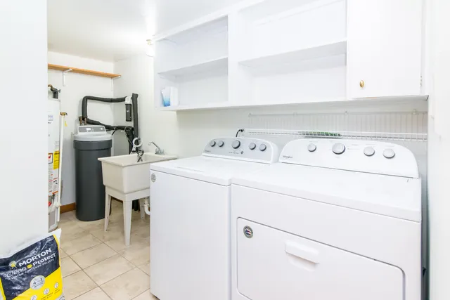 $2,100 | 6868 Crane Road, Ypsilanti, MI 48197