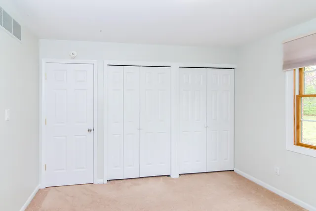 $2,100 | 6868 Crane Road, Ypsilanti, MI 48197