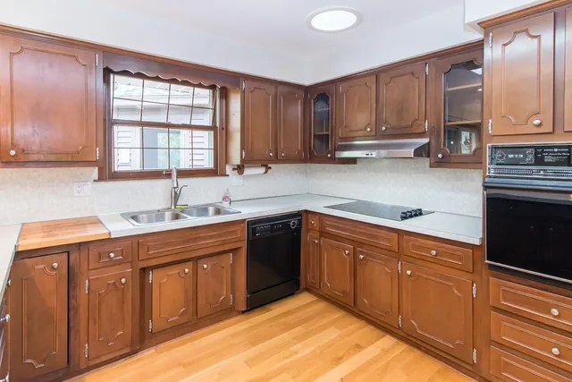 $2,100 | 6868 Crane Road, Ypsilanti, MI 48197