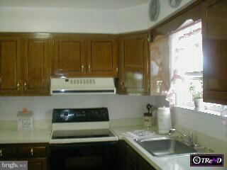 915 Independence Road Norristown, PA 19403 - Photo 4 of 5 Gallery Image 4