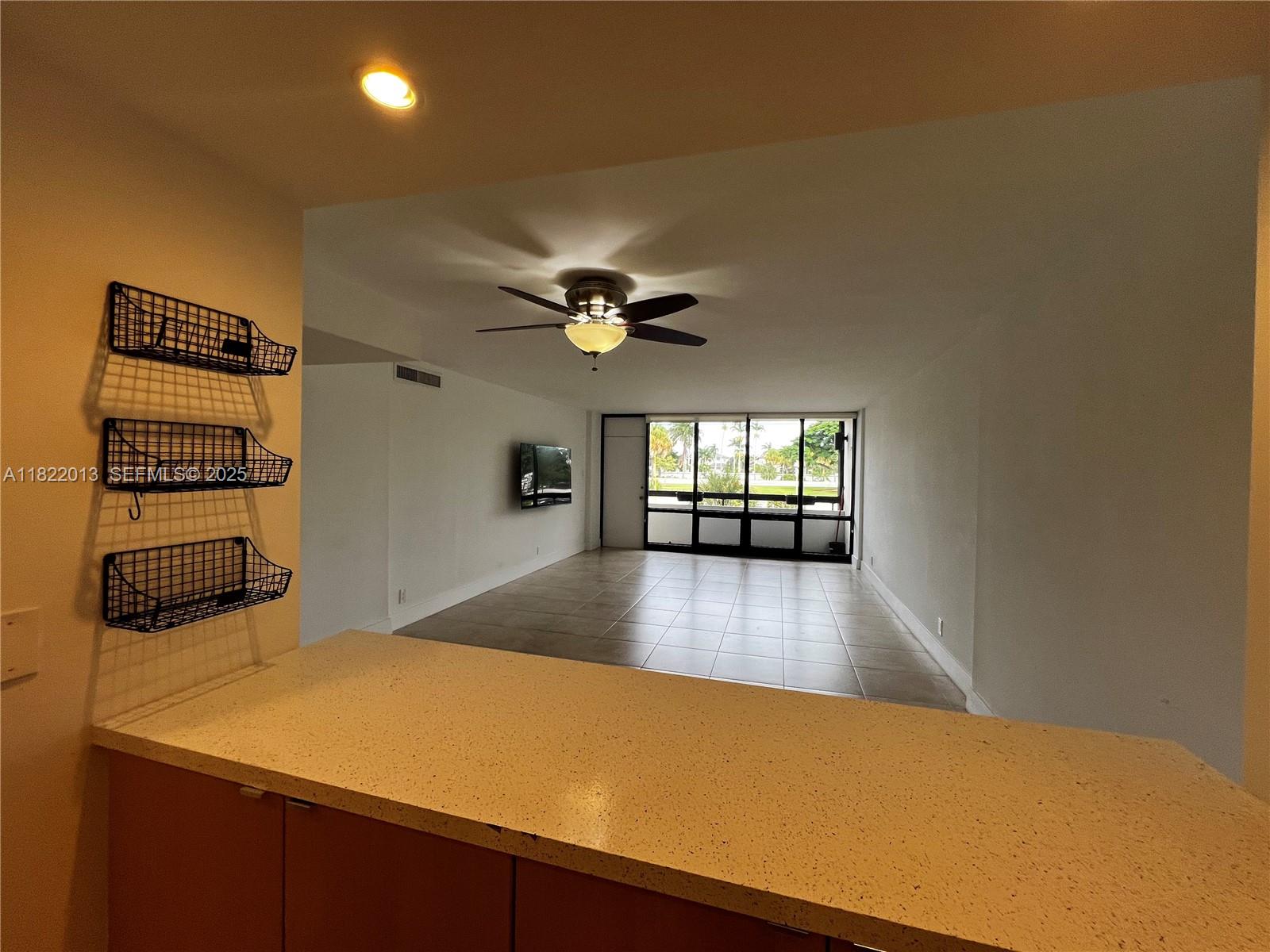 1401 South Federal Highway, Unit 112 Boca Raton, FL 33432 - Photo 3 of 23 Gallery Image 3
