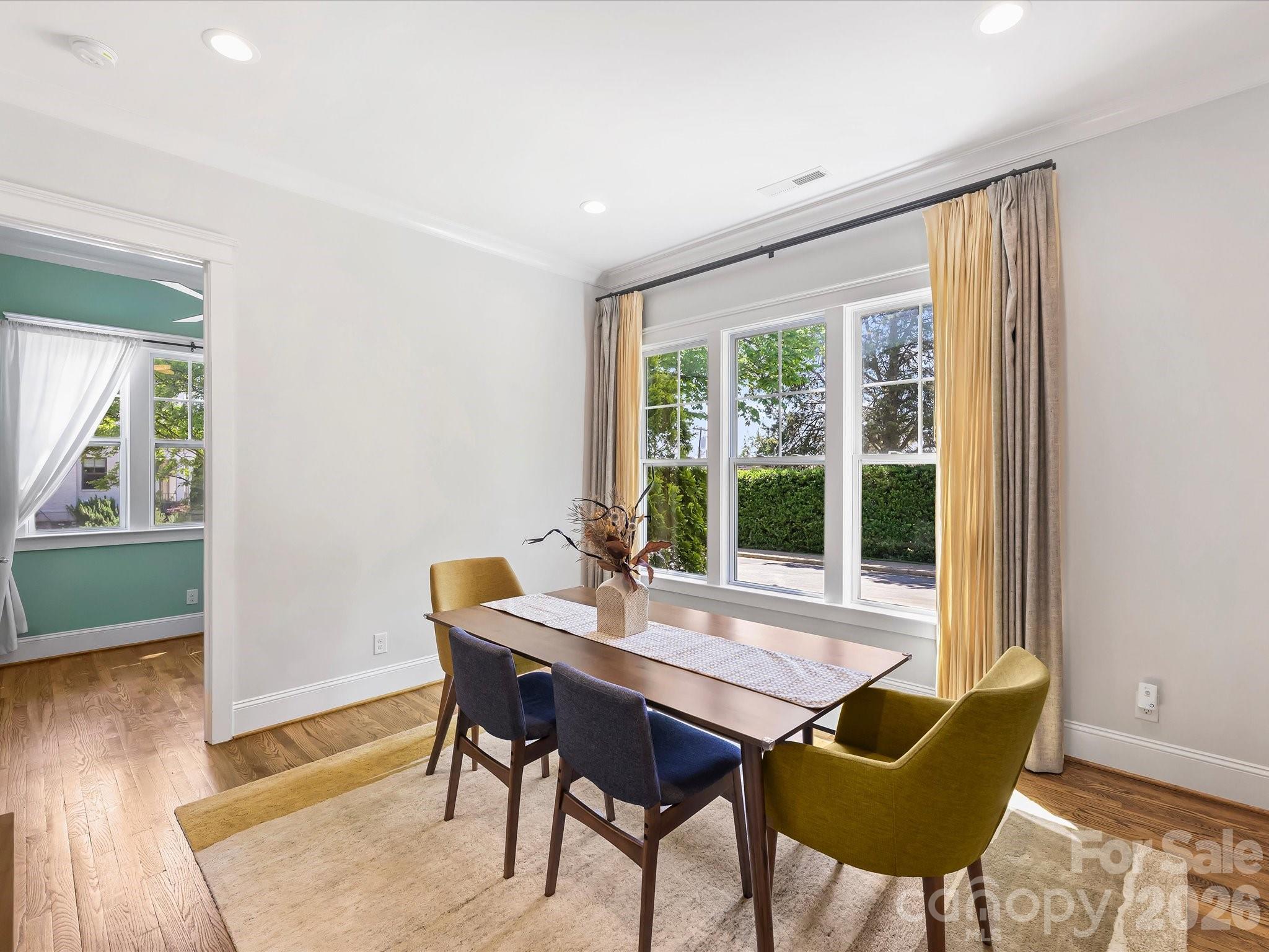 1131 Reece Road Charlotte, NC 28209 - Photo 5 of 37 Gallery Image 5