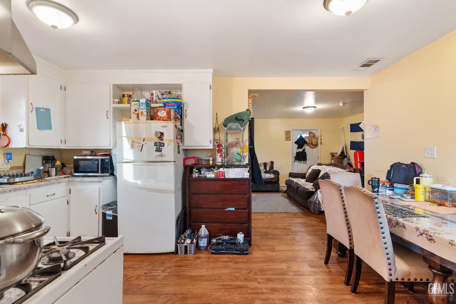 Undisclosed Address Shafter, CA 93263 - Photo 12 of 20