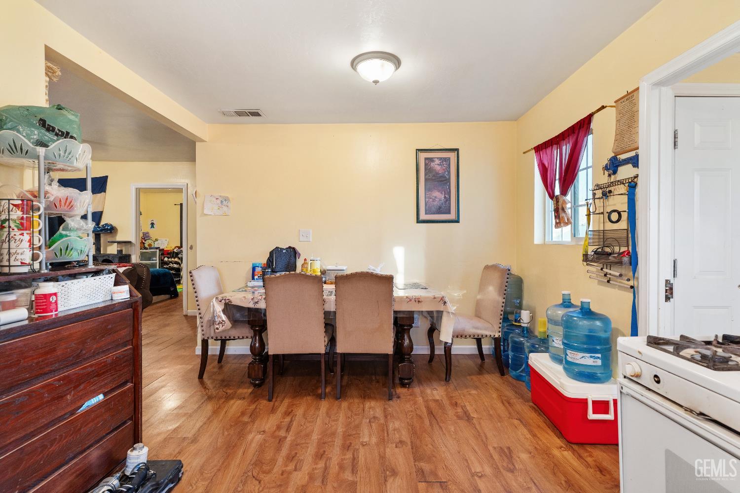 Undisclosed Address Shafter, CA 93263 - Photo 13 of 20