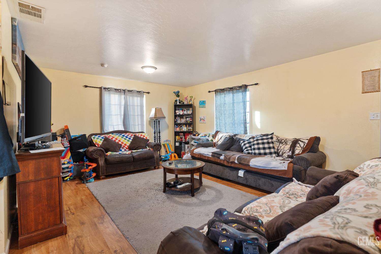 Undisclosed Address Shafter, CA 93263 - Photo 14 of 20