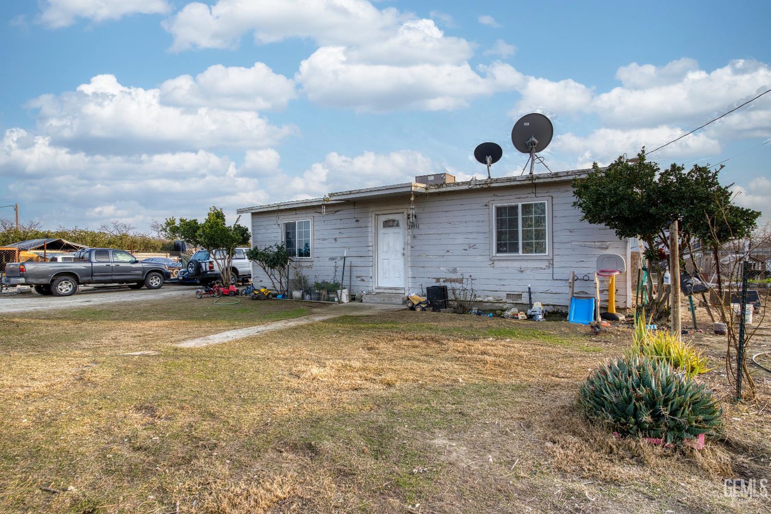 Undisclosed Address Shafter, CA 93263 - Photo 9 of 20