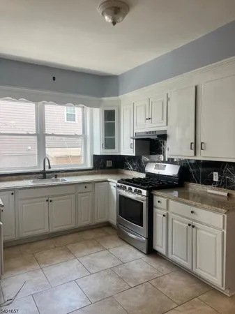 $2,200 | 291 Tremont Avenue, East Orange, NJ 07018