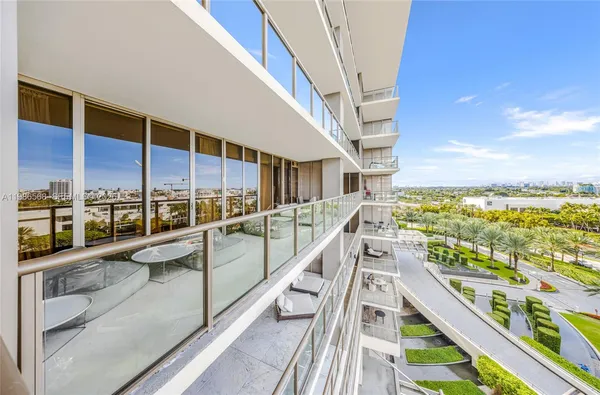 $33,000 | 9705 Collins Avenue, Unit 802N, Bal Harbour, FL 33154