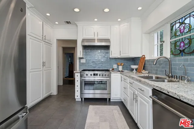 $1,699,000 | 5009 Willowcrest Avenue, North Hollywood, CA 91601