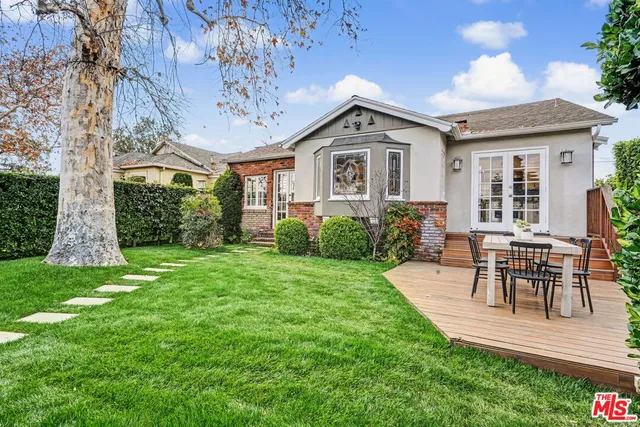 $1,699,000 | 5009 Willowcrest Avenue, North Hollywood, CA 91601