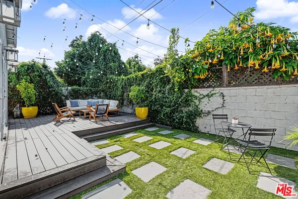 $1,699,000 | 5009 Willowcrest Avenue, North Hollywood, CA 91601