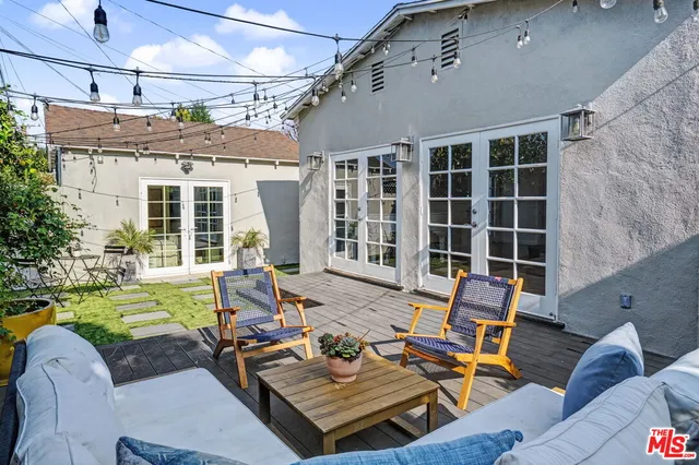 $1,699,000 | 5009 Willowcrest Avenue, North Hollywood, CA 91601