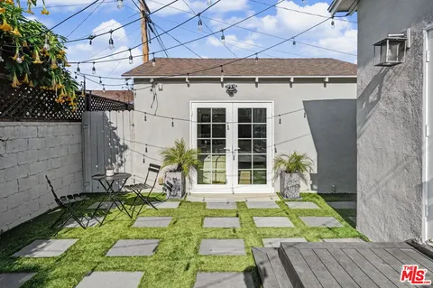 $1,699,000 | 5009 Willowcrest Avenue, North Hollywood, CA 91601