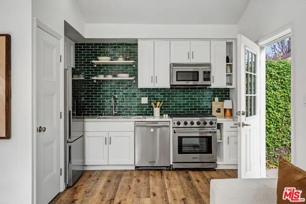 $1,699,000 | 5009 Willowcrest Avenue, North Hollywood, CA 91601