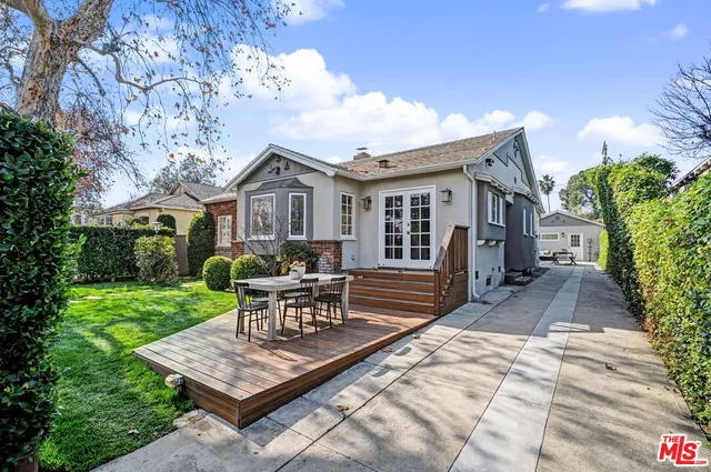 $1,699,000 | 5009 Willowcrest Avenue, North Hollywood, CA 91601