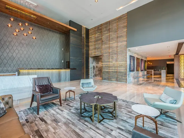 $699,000 | 3470 East Coast Avenue, Unit H1514, Miami, FL 33137