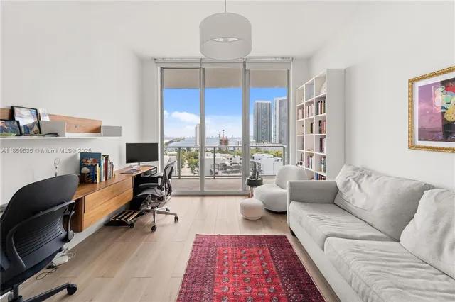 $699,000 | 3470 East Coast Avenue, Unit H1514, Miami, FL 33137