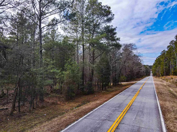 $576,736 | 3062 State Rd S-44-24, Carlisle, SC 29031
