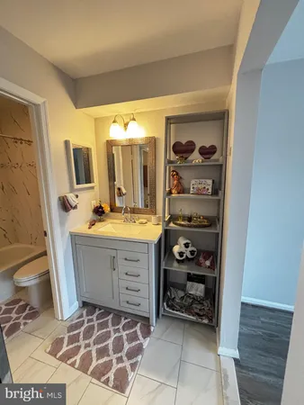 $2,000 | 7604 A Lakeside Village Drive, Falls Church, VA 22042