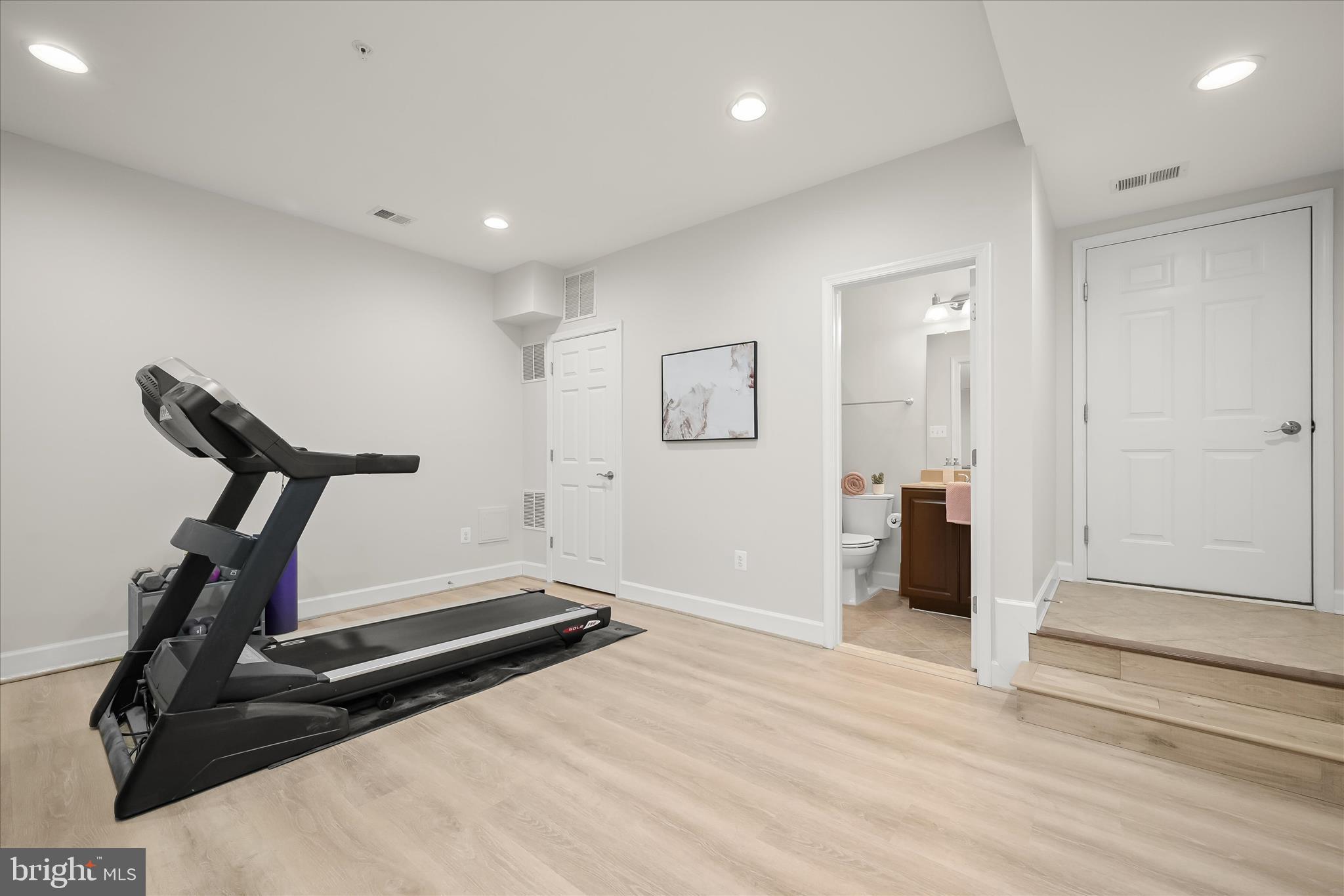 7905 Maple Lawn Boulevard Fulton, MD 20723 - Photo 38 of 49 a view of a room with gym equipment