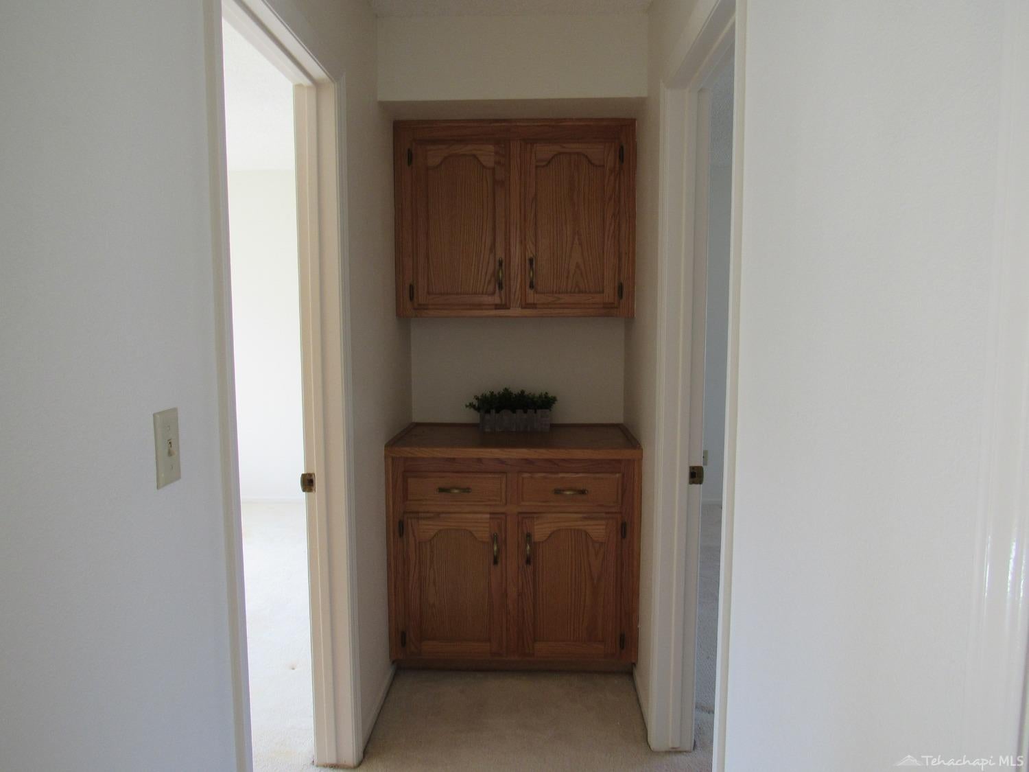 20008 Springhill Avenue Tehachapi, CA 93561 - Photo 8 of 32 Gallery Image 8