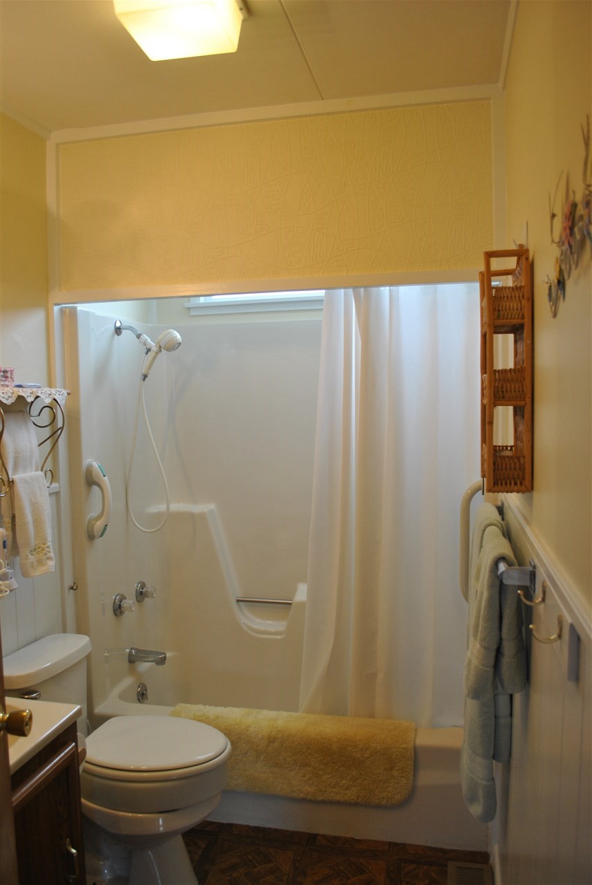 3 Cardinal Drive Springfield, VT 05156 - Photo 18 of 31