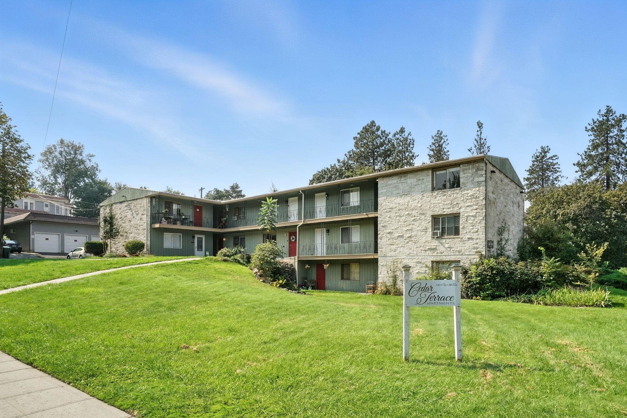 1405 West 8th Avenue Spokane, WA 99204 - Photo 2 of 23