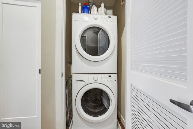 $251,500 | 1320 Fenwick Lane, Unit 406, Silver Spring, MD 20910